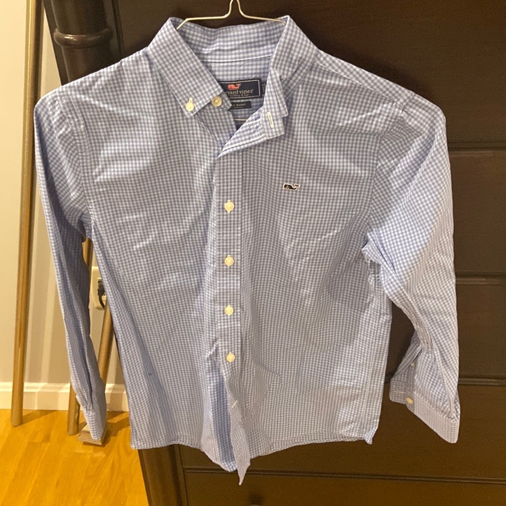 Boys Vineyard Vines button down shirt Size M (10-14) Blue Checked print.